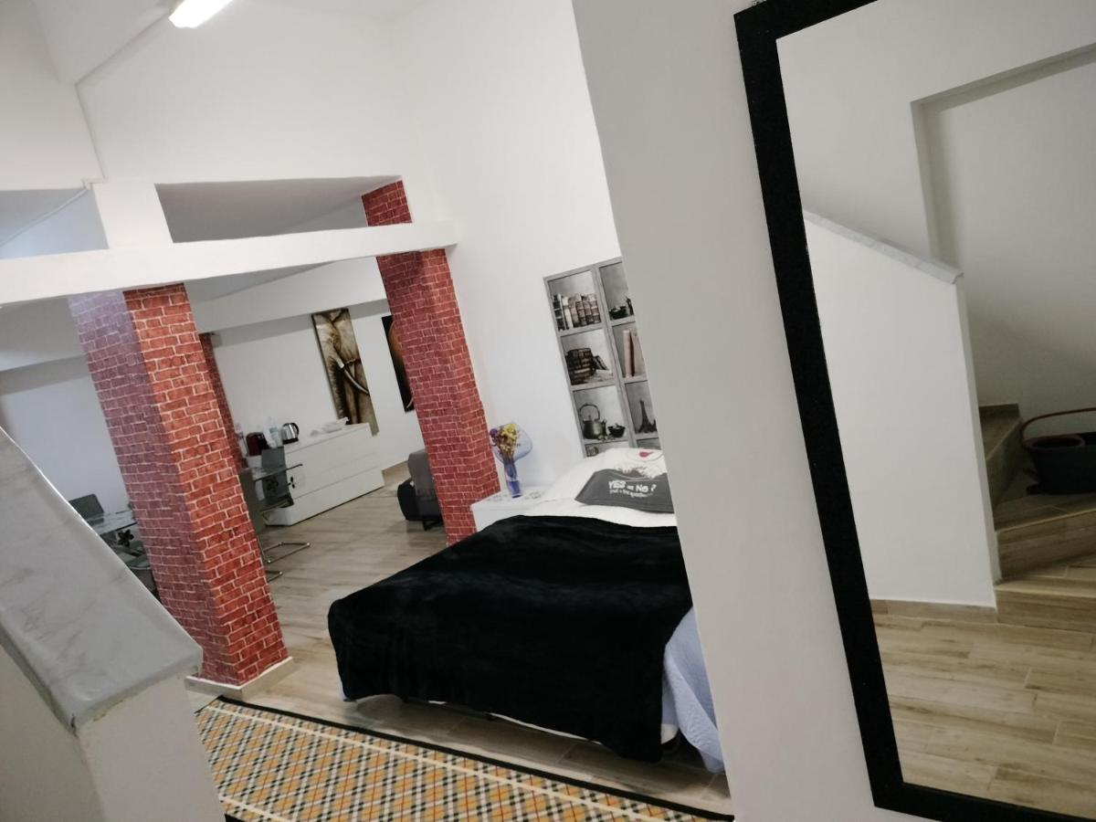 Nice Room In The Center Of روما المظهر الخارجي الصورة
