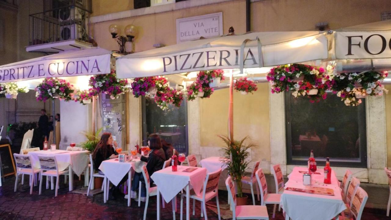 Nice Room In The Center Of روما المظهر الخارجي الصورة